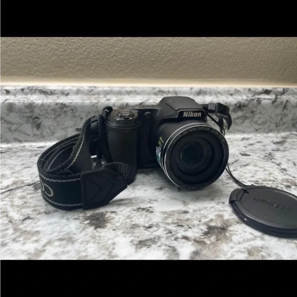 Nikon Coolpix L810